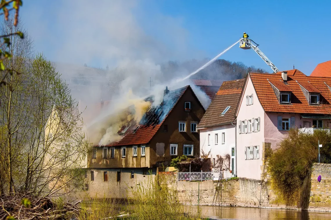 Wohngebäudeversicherung Hausratversicherung